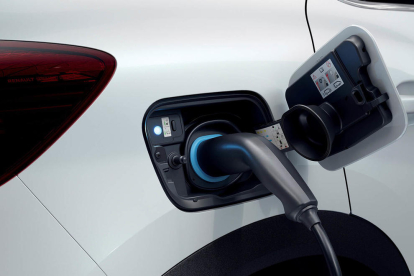 Aproximadament un de cada cinc compradors considera la possibilitat d'adquirir cotxes elèctrics en funció de l'increment en el preu dels combustibles.