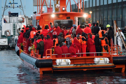 Las operaciones de rescate en el mar no han podido impedir el fallecimiento de cuatro mil personas.