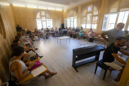 Reunión de todo el claustro de profesores en el colegio Camps Elisis de Lleida, el pasado día 1.