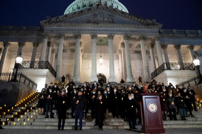 Los congresistas demócratas celebraron una vigilia en el Capitolio.