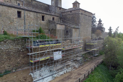 La muralla de Torà hundida en 2018 estará restaurada en junio