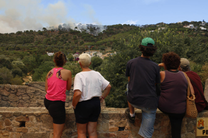 Estabilizado el incendio de Castell d'Aro, que ha afectado a unas 70 hectáreas