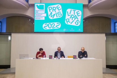 El acto de presentación de la edición 2022 de los Premios Literarios de Lleida.