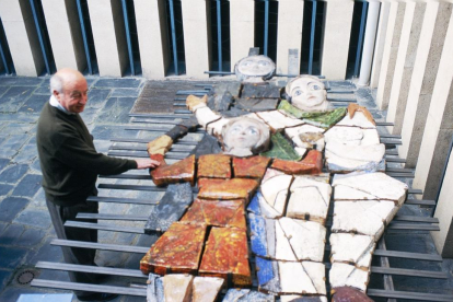 Artista solidari - L'IEI exposa per primera vegada el quadre que Palau Ferré va pintar el 1982 a favor del monestir de Vallbona de les Monges. La compra de bitllets per al sorteig de l'obra va permetre finançar diverses reformes que el cenobi ...