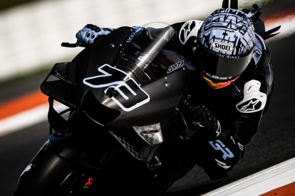 Àlex Márquez, ayer en las instalaciones del Circuit Ricardo Tormo, con su nueva Ducati.