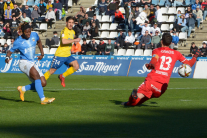 El Lleida es deixa remuntar i perd davant de l'Ebre 1-2