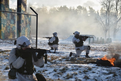 Soldados rusos participan en unas maniobras militares en la región de Moscú. 