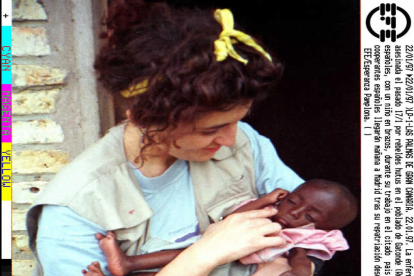 Imatge d’arxiu de la cooperant Flors Sirera a Ruanda.