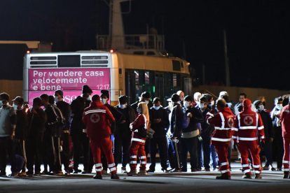 Itàlia, Malta, Xipre i Grècia demanen a la CE de coordinar rescats a la Mediterrània