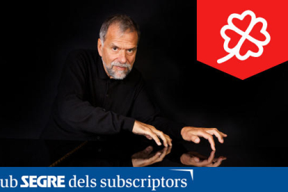 El gran pianista Josep M. Colom, juntament amb l'Orquestra Julià Carbonell, ens presenta un repertori amb dos obres cabdals del repertori per a teclat i orquestra.