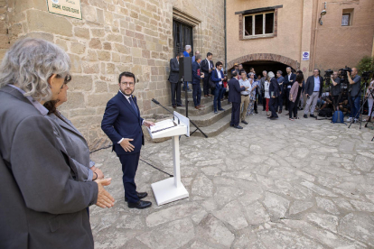 Aragonès presentando ayer la Agenda Rural en Torà. 