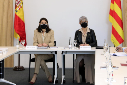 La ministra de Justícia, Pilar Llop, i la consellera de Justícia, Lourdes Ciuró, reunides a la seu del departament, a Barcelona.