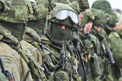 Personal militar ruso en operaciones conjuntas en Bielorrusia.