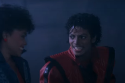 Frame del videoclip de 'Thriller', amb Michael Jackson.