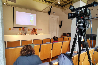 Presentación ayer en Barcelona del ‘InformeCAT’ 2022.