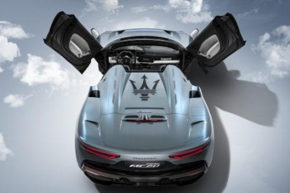 Equipat amb el motor V6 Nettuno, el Cielo ofereix una combinació perfecta d'esportivitat i luxe.