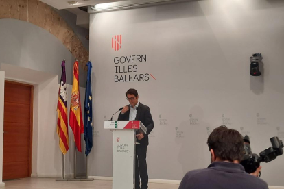 El portaveu del Govern, Iago Negueruela, durant la roda de premsa del Consell de Govern.
