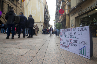 Imagen de archivo de un acto en Lleida por el Día de la Eliminación de la Violencia contra las Mujeres.