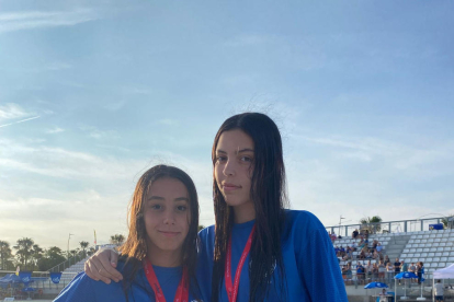 Noa Priego y Maria Perera.