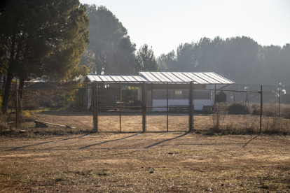 Exterior d’un immoble que la Paeria ha ordenat enderrocar al ser il·legal.