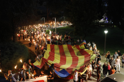 Lleida. La Marxa de Torxes de la ciutat de Lleida va sortir del Roser i va finalitzar a la Seu Vella