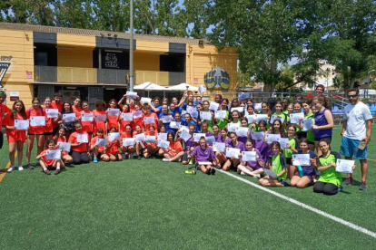 El INS Caparrella gana el torneo de institutos del CF Pardinyes