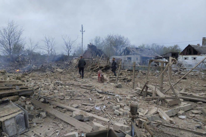 Els atacs russos deixen un rastre de destrucció a Ucraïna.