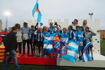 L'Espanyol, vencedor del torneig femení aleví d'Artesa de Segre