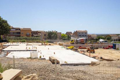 Imatge de les obres per construir la base de la nova escola d’Albesa.