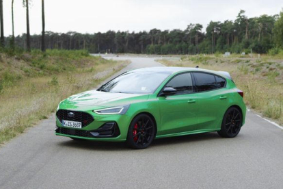 Ford anuncia el paquet Track per millorar l'agilitat i l'equipament de fàbrica del Focus ST.