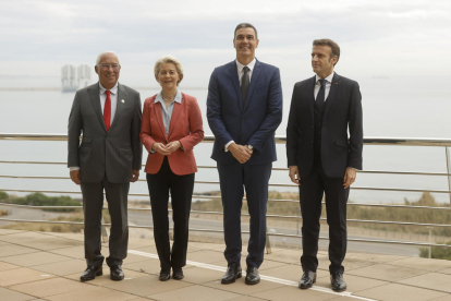 Costa, Von der Leyen, Sánchez i Macron, ahir a Alacant.