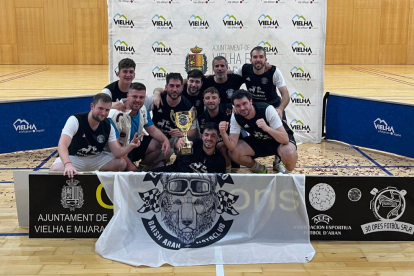 El Comando Serele conquista l'AEFA Cup de futbol sala de la Val d'Aran