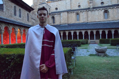 Una de les representacions aquest mes d’agost del ‘Retaule de Sant Ermengol’ al claustre de la catedral de la Seu d’Urgell.