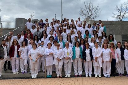 Foto de família dels professionals del servei d'Anàlisis Clíniques de Lleida