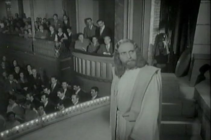 Escena de la pel·lícula al Teatre de la Passió.