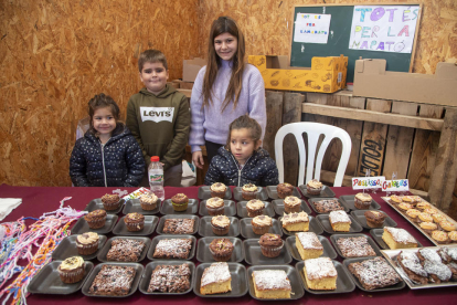 El Club Esportiu Mas Duran de Cervera organizó una caminata solidaria. 