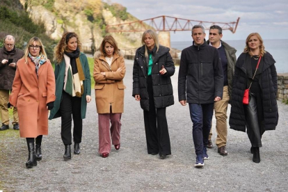 Sánchez visitó ayer el municipio cántabro de Castro Urdiales.