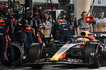 Red Bull segueix al capdavant i Alonso sorpren