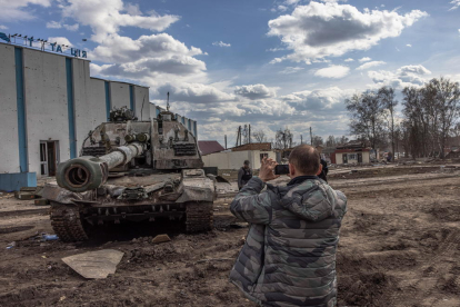 Imagen de las ruinas de un edificio atacado por misiles rusos en Mikolayev, al este de Odesa.