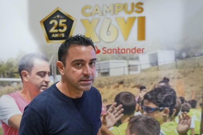 Xavi, ahir durant la presentació del seu campus d’estiu.