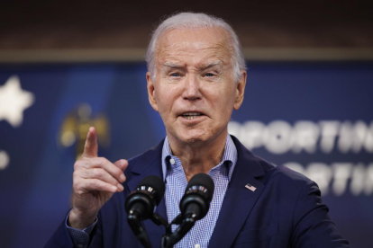 Biden anunciarà l'enviament de bombes de raïm a Ucraïna