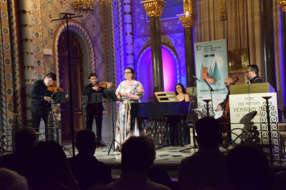 Un recital con la soprano Marta Mathéu abrió en el Seminari de La Seu d’Urgell el Festival dels Pirineus.