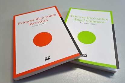 Los dos primeros títulos de la colección ‘Primera lliçó’.