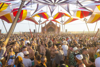 Miles de fans del techno, en la edición del año pasado del festival.