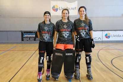 Jugadoras y técnicos del Lleida.net HC Alpicat, equipo que esta temporada debuta en la OK Liga.