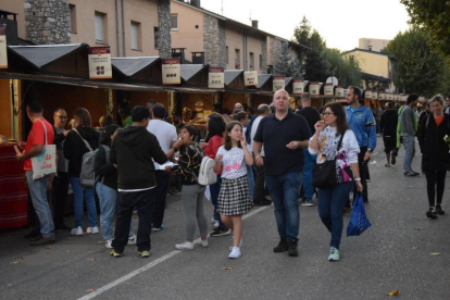 El certamen de la Seu va obrir ahir les portes amb desenes de visitants.