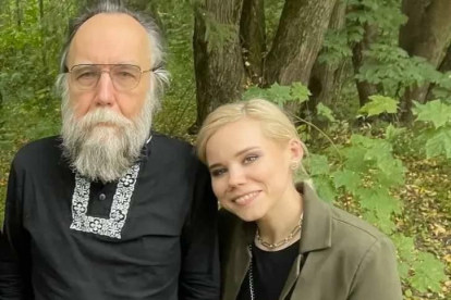 Alexander Dugin con su hija Darya Dugina