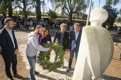 De izquierda a derecha, Bernat Solé (ERC), Víctor Franco (CUP), Laura Vilagrà (ERC), Gerard Balcells (ERC) y Joan Talarn (ERC) .