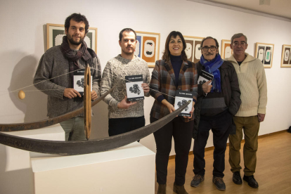 Inauguració de la mostra ahir a la Sala Marsà de Tàrrega.