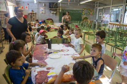 Los talleres del Aquelarret se alargarán hasta el viernes en el colegio Mossèn Josep Arques.  